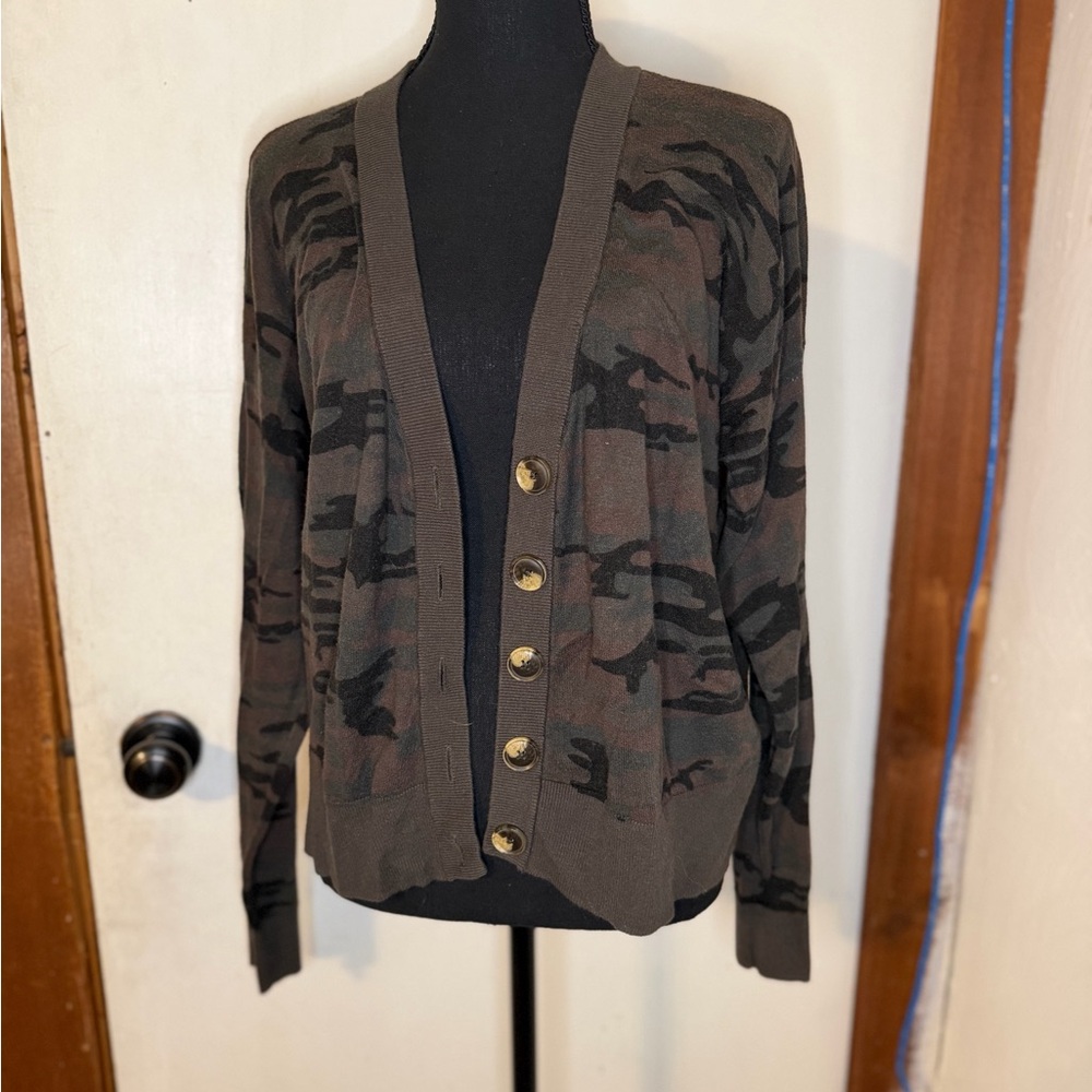 Sanctuary Olive Green Sweater